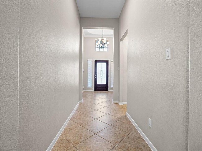 Building Photo - 16906 Wedgeside Pk
