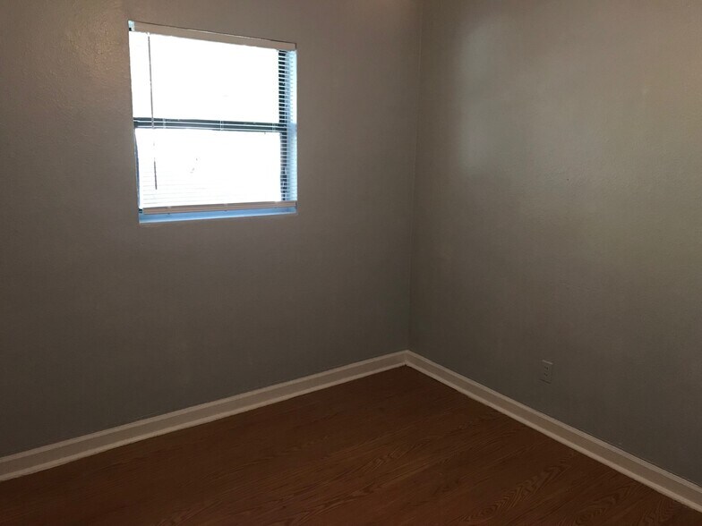 Building Photo - 2678 Ernest Street