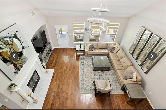 Building Photo - 4498 Cervinia Dr