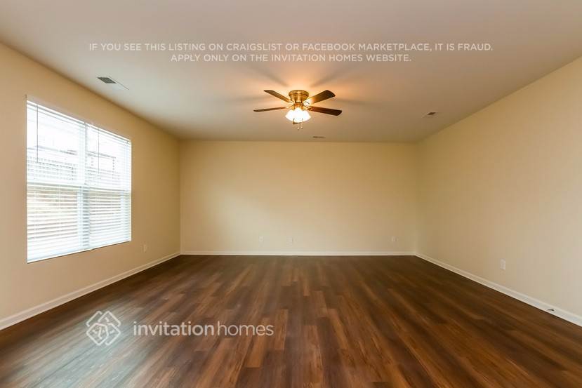Building Photo - 124 Gilden Way