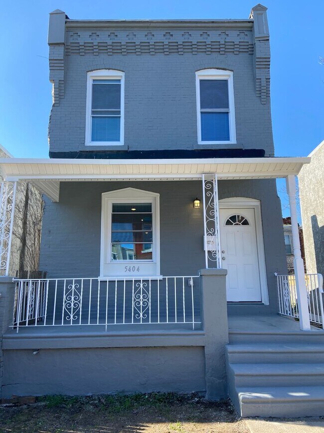 Building Photo - 5404 Delancey St