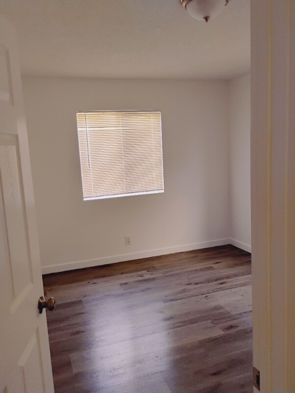 Building Photo - 5939-5943 San Pedro St