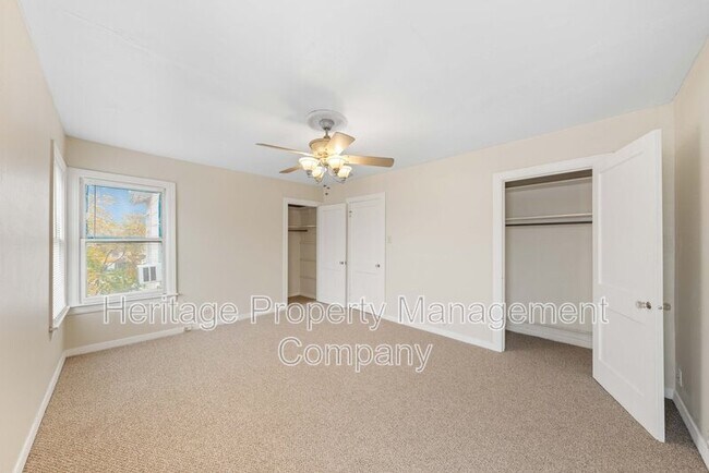 Building Photo - 231 Alexander Hamilton Dr