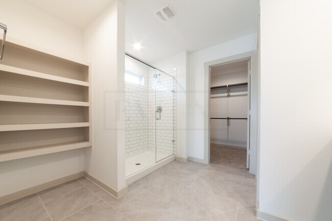 Building Photo - 4010 Garver Grv Ln