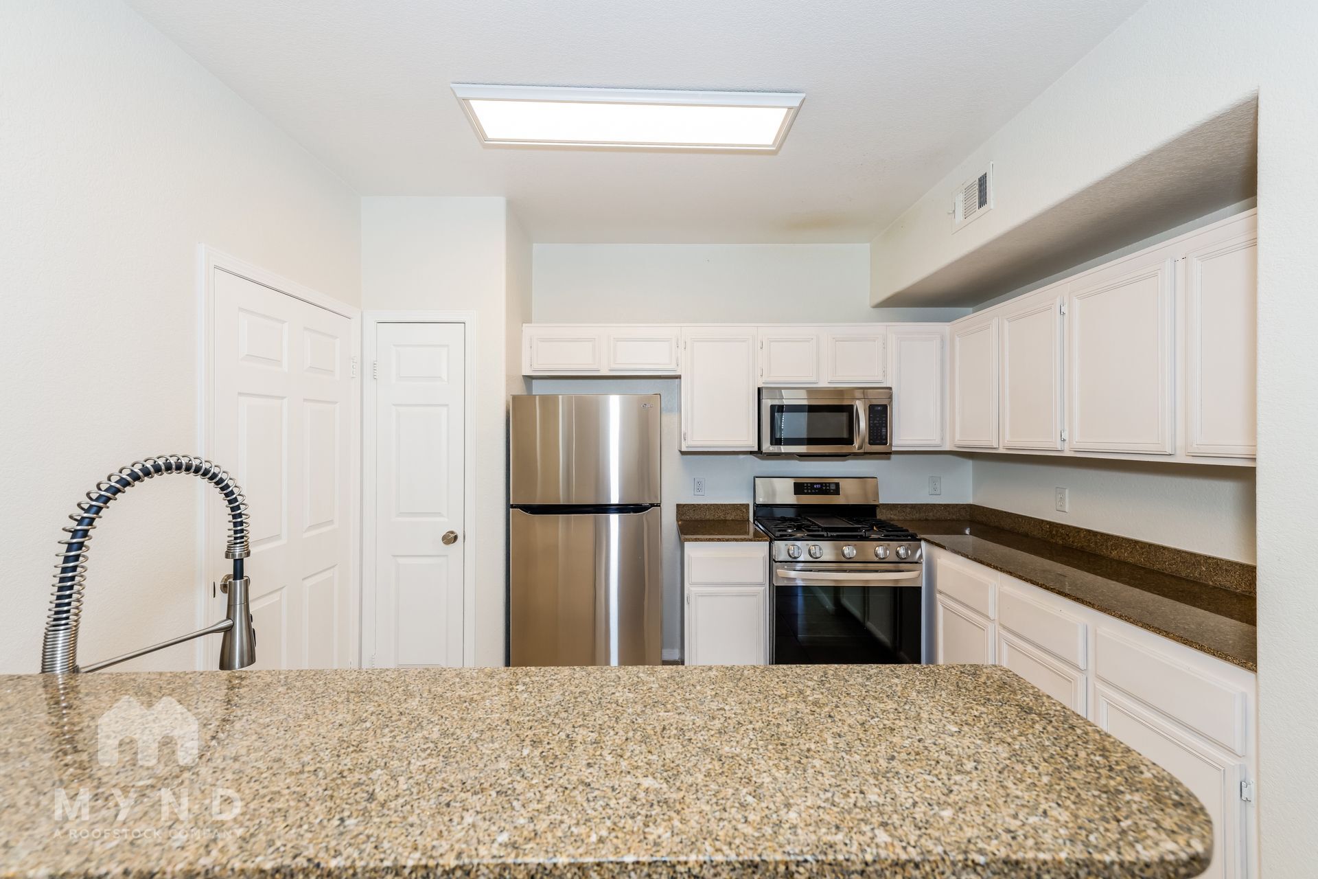 Building Photo - 9975 Peace Way