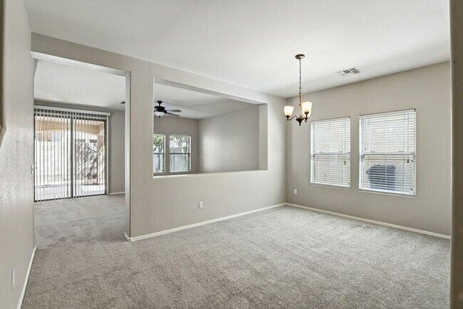 Building Photo - 21116 Avenida Del Valle Ct