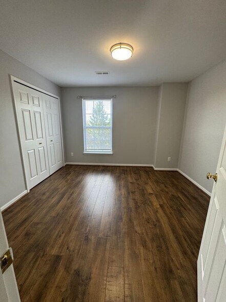 Building Photo - 17200 Addington Dr