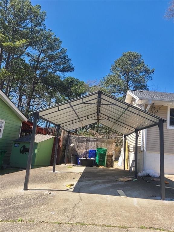 Building Photo - 1416 Woodland Hills Dr NE