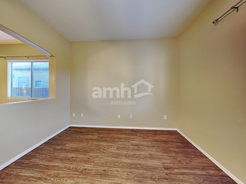 Building Photo - 4237 E Stony Meadow Dr