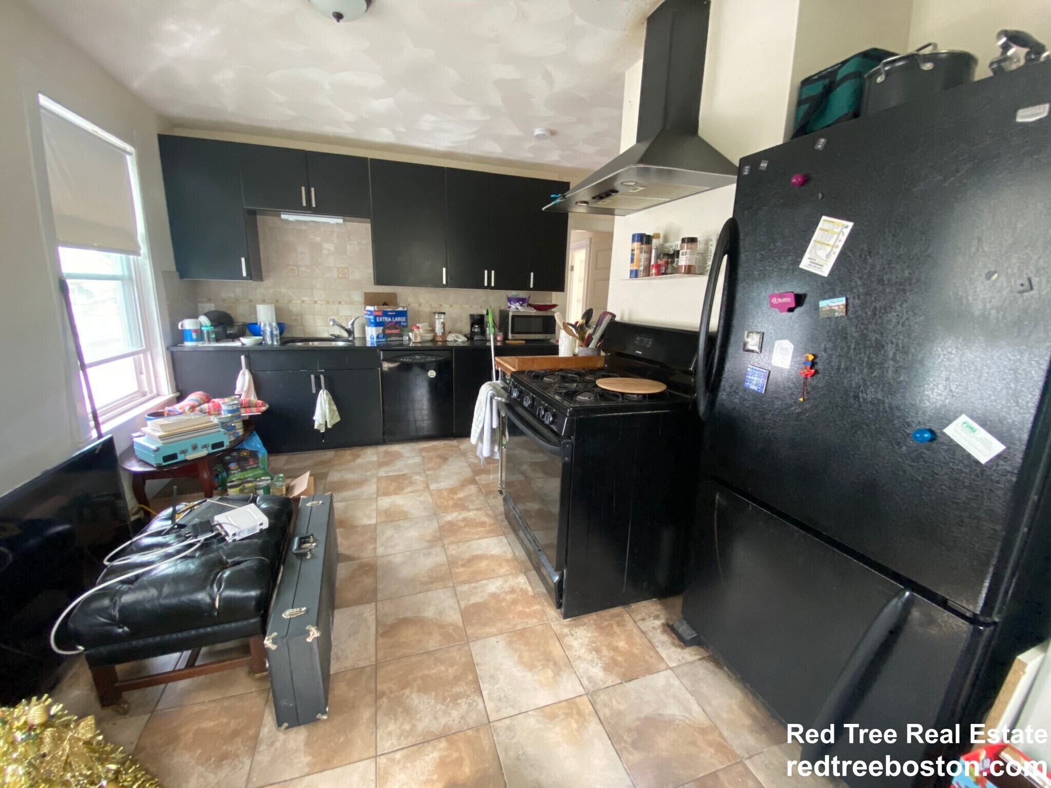 Building Photo - 72 Hobson St