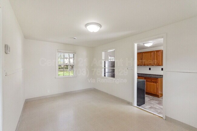 Building Photo - 7800 Schelhorn Rd