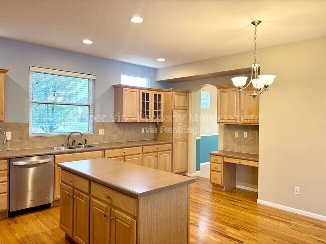 Building Photo - 3552 W 125th Dr