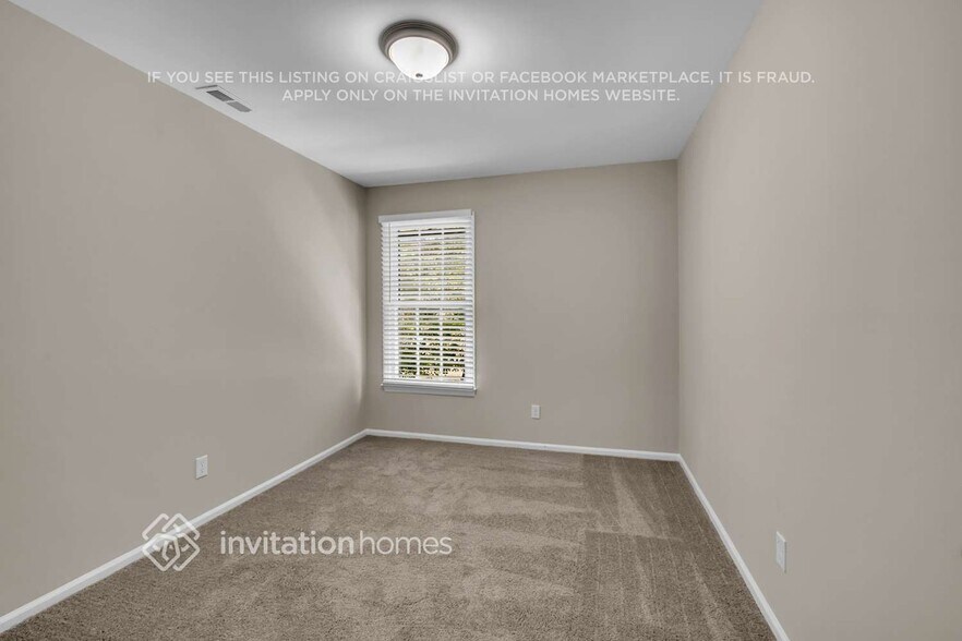 Building Photo - 103 London Plain Ct