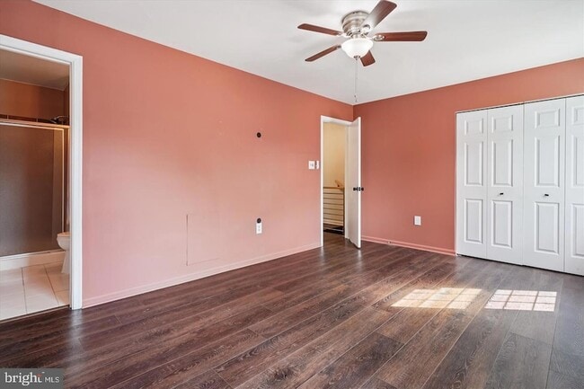 Building Photo - 3226 Foothill St