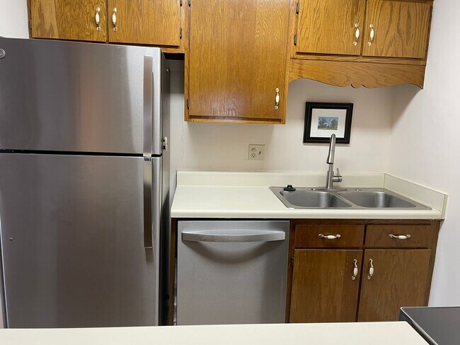 Building Photo - Located in Carolina Shores Resort - 3rd Fl...