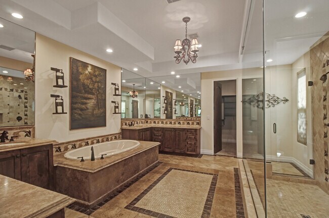 Building Photo - 81075 Giacomo Way