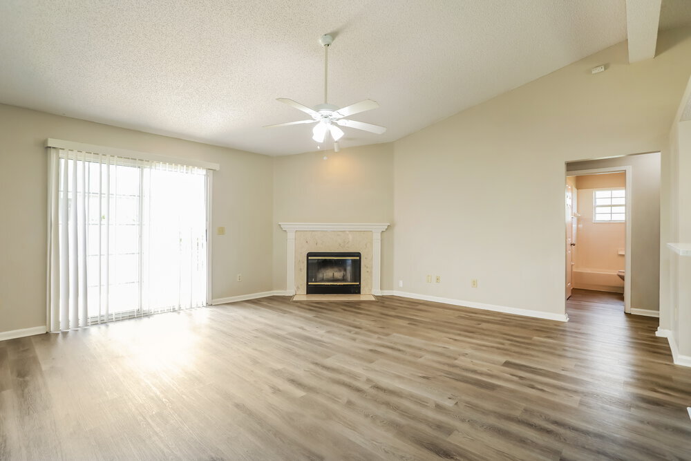 Building Photo - 3183 Olde Sutton Parke Dr