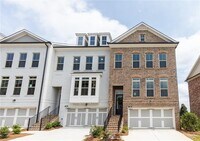 Building Photo - 7826 Laurel Crest Dr