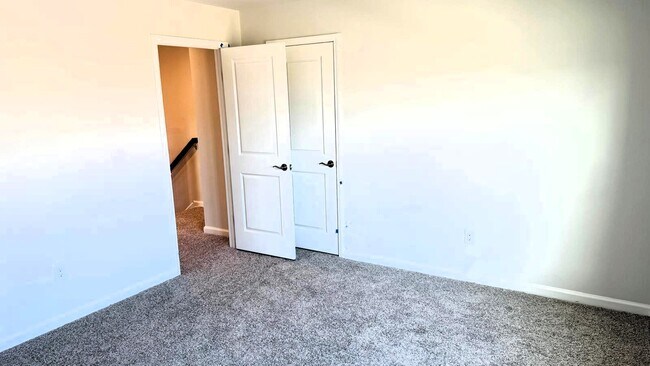 Building Photo - 4001 Kidd Pl