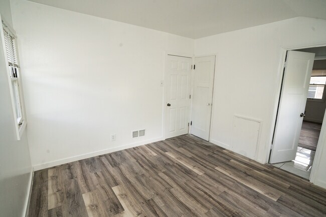 Bedroom 1 - 3644 S 47th St