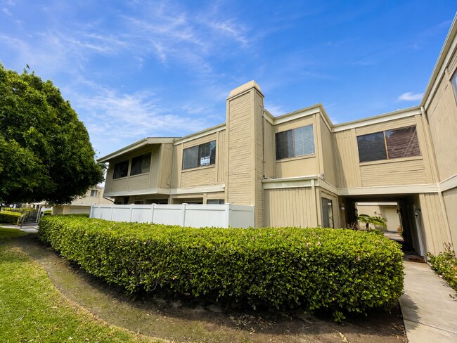 Building Photo - 1274 San Simeon Ct