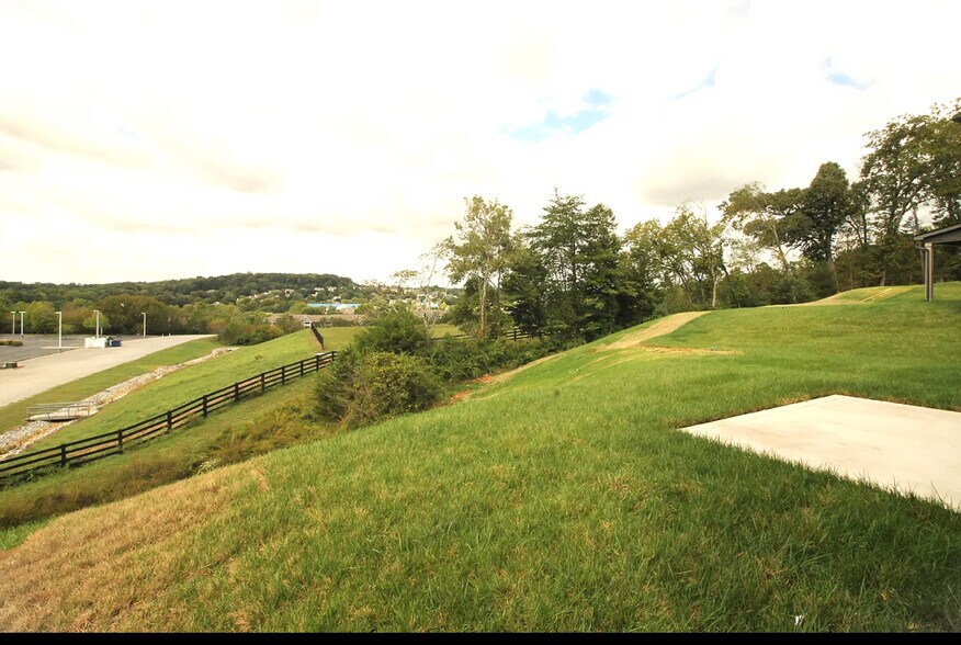 Building Photo - 9533 Snowy Cliff Ln