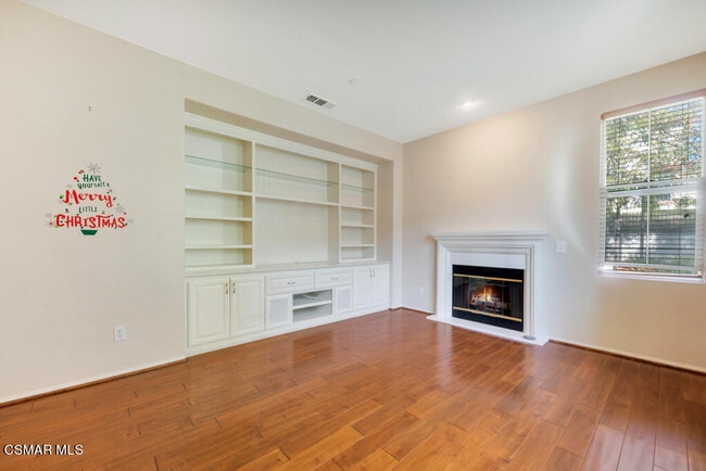 Building Photo - 122 Via Katrina