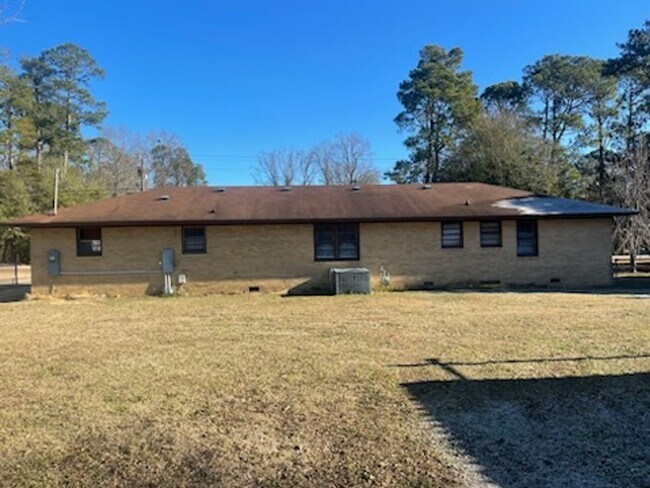 Building Photo - 4BR/2BA House in Darlington, SC