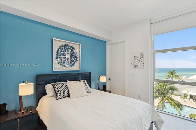 Building Photo - 18101 Collins Ave
