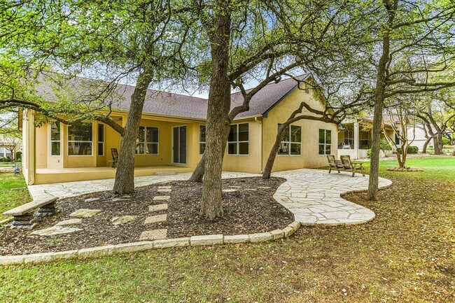 Building Photo - 202 Whippoorwill Cove