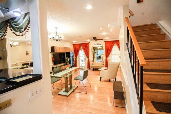 Building Photo - 2304 Hunters Woods Plaza