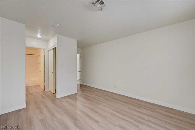 Building Photo - 5018 S Rainbow Blvd