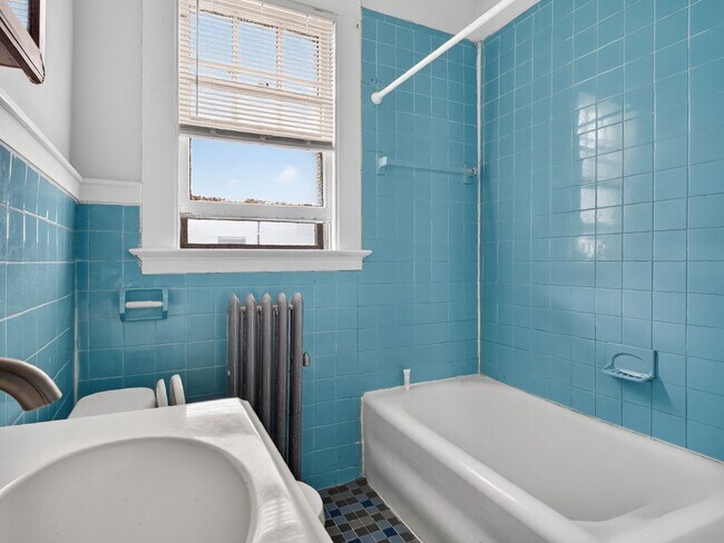 Building Photo - 62-64 Sheldon Terrace