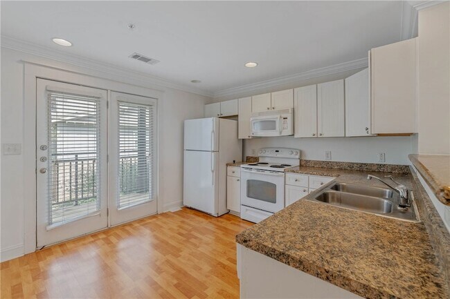 Building Photo - 1725 Harvey Mitchell Pkwy S