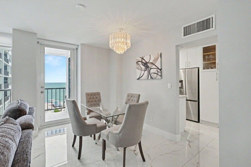 Building Photo - 4280 Galt Ocean Dr