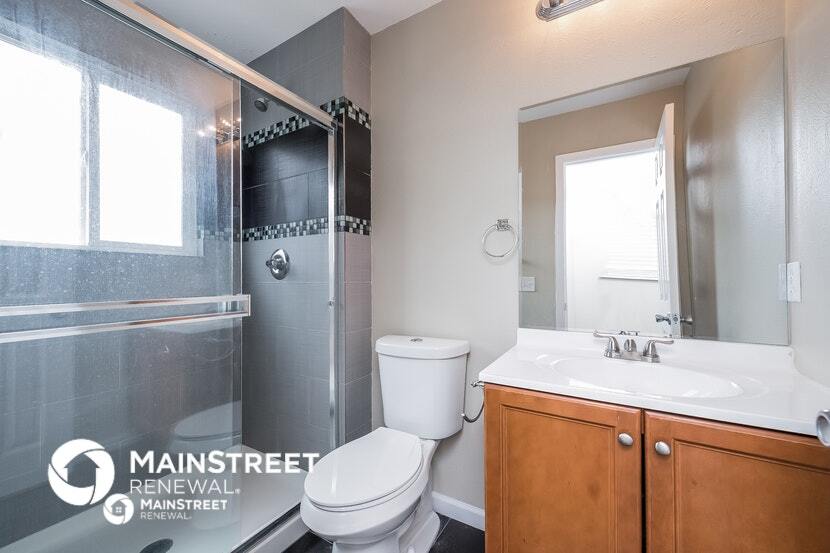 Building Photo - 17978 E Oxford Dr