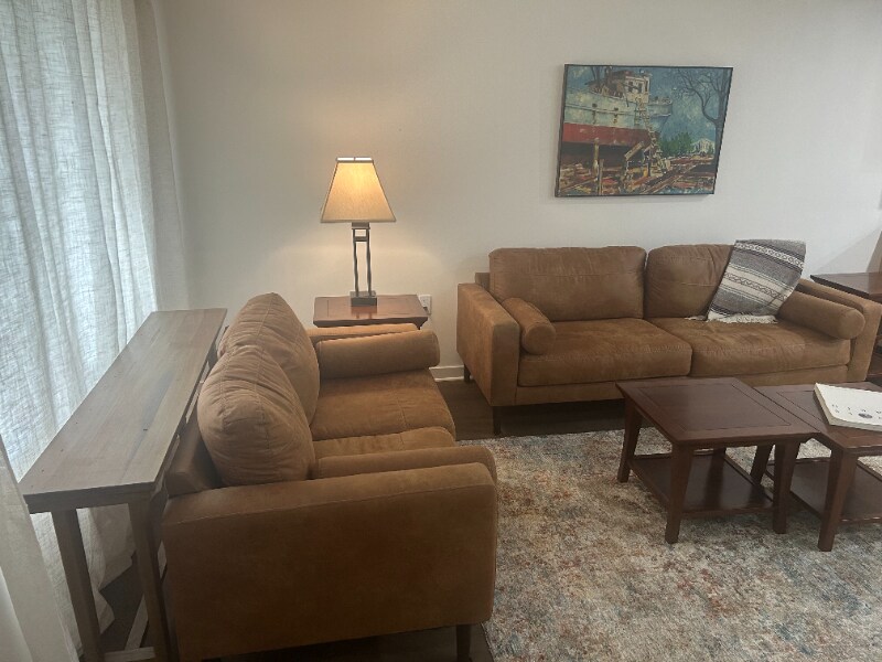 Building Photo - 144 N Coolwell Rd