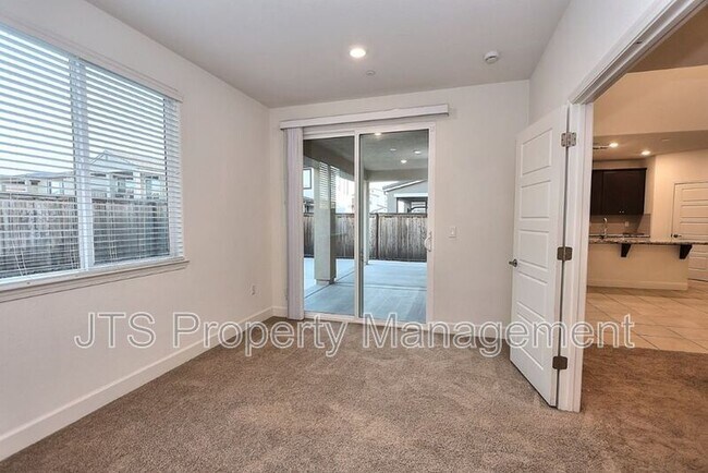 Building Photo - 3606 Nuestra Ave