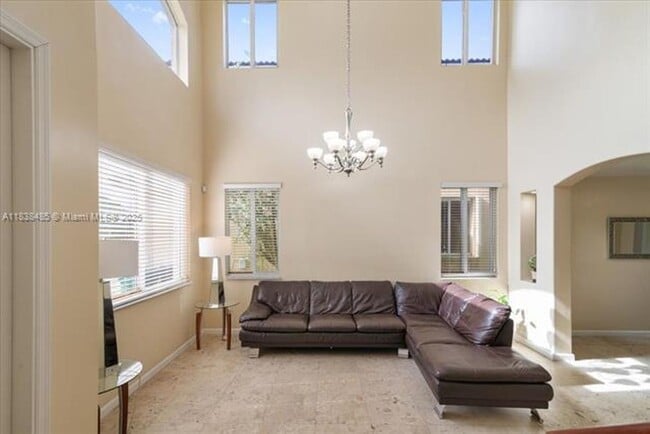 Building Photo - 5776 SW 166th Ct