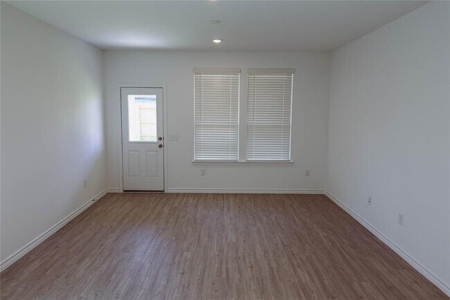 Building Photo - 15161 Canyon Rapids Rd