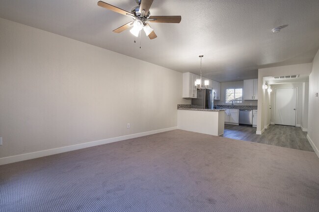 Building Photo - TOTALLY RENOVATED Summerlin Condo - Lake Mead/Buffalo * 2 Bedroom 2 Bath