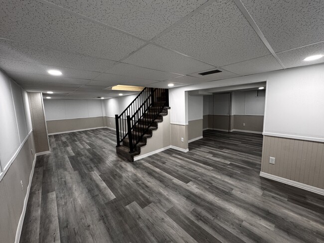 Building Photo - 212 Belmont Ct