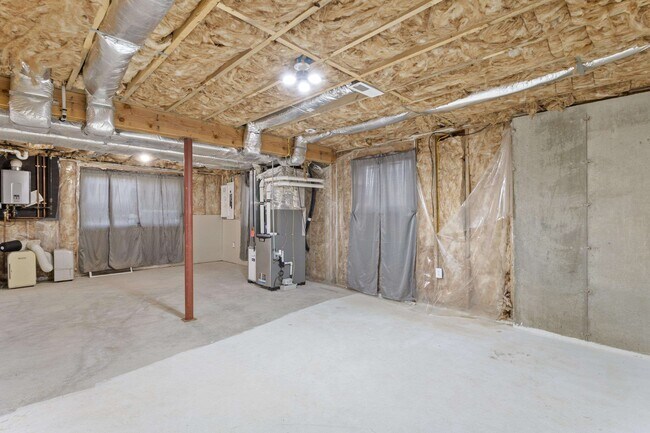 Building Photo - 7 Pheasant Run