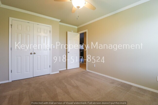 Building Photo - 3 Bed | 2 Bath in Collinsville!