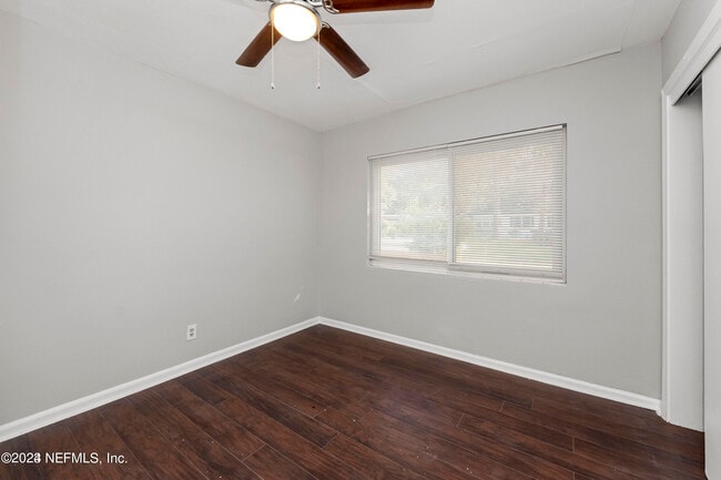 Building Photo - 6171 Cedar Hills Blvd