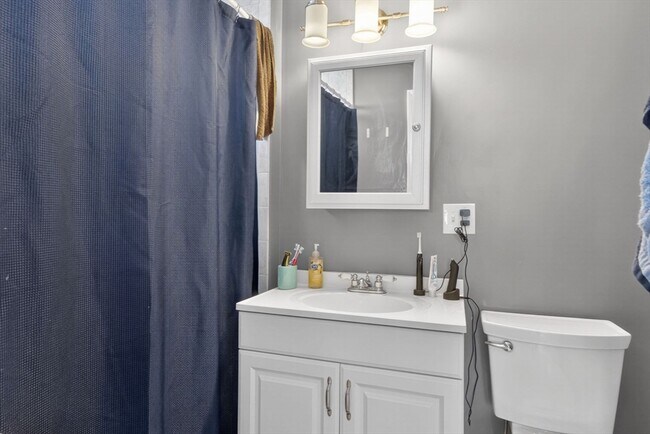 Building Photo - 43 Prescott St