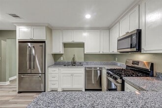 Building Photo - 5955 Bellfort Ave