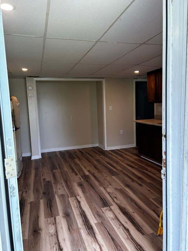 Building Photo - 340-342 Main Street