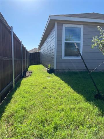 Building Photo - 8701 Whistling Duck Dr