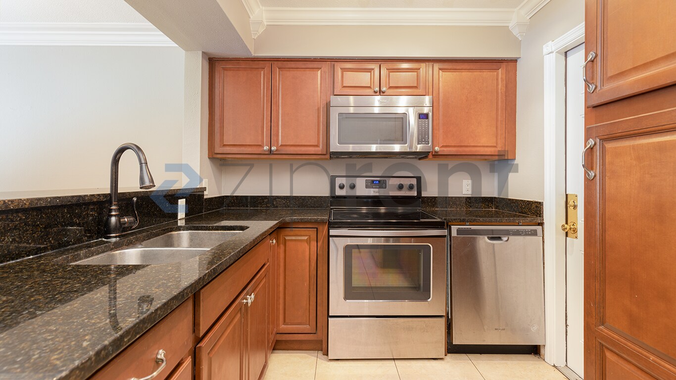 Building Photo - 1123 Elmwood St